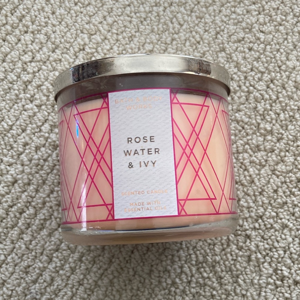 NEW Bath & Body Works Rose Water & Ivy Scented Three Wick Candle White Barn